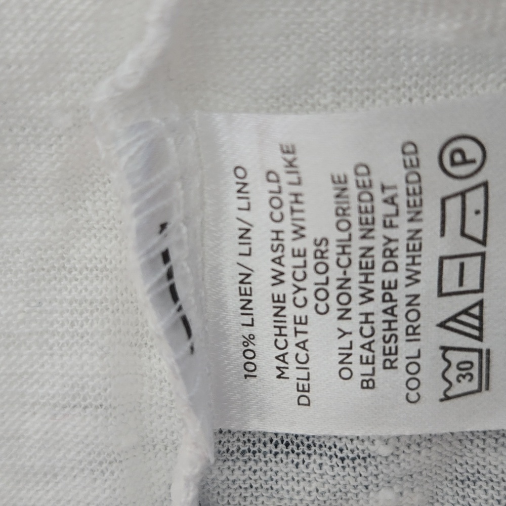 Bundle - Four Ann Taylor Tshirts - Picture 14 of 16